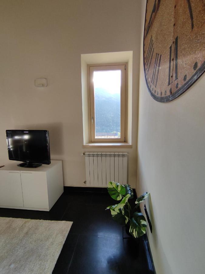 La Corte Dell'Orologio Endine Gaiano Buitenkant foto