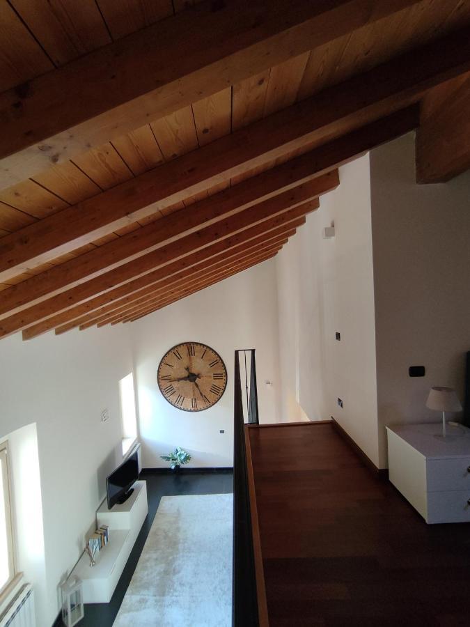 La Corte Dell'Orologio Endine Gaiano Buitenkant foto